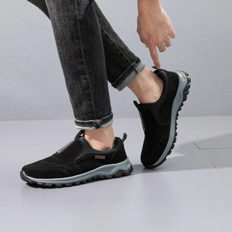 High Quality Indestructible Man Shoe Sneakers Breathable Running Shoes Lightweight Anti-Slip Outdoor Men'S Sneakers Male Shoes